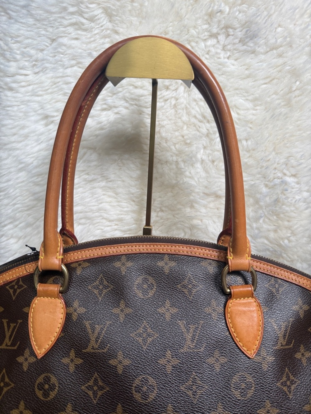 Louis Vuitton Brown Monogram Canvas Lock It Satchel Beautiful Trim - Picture 2 of 9